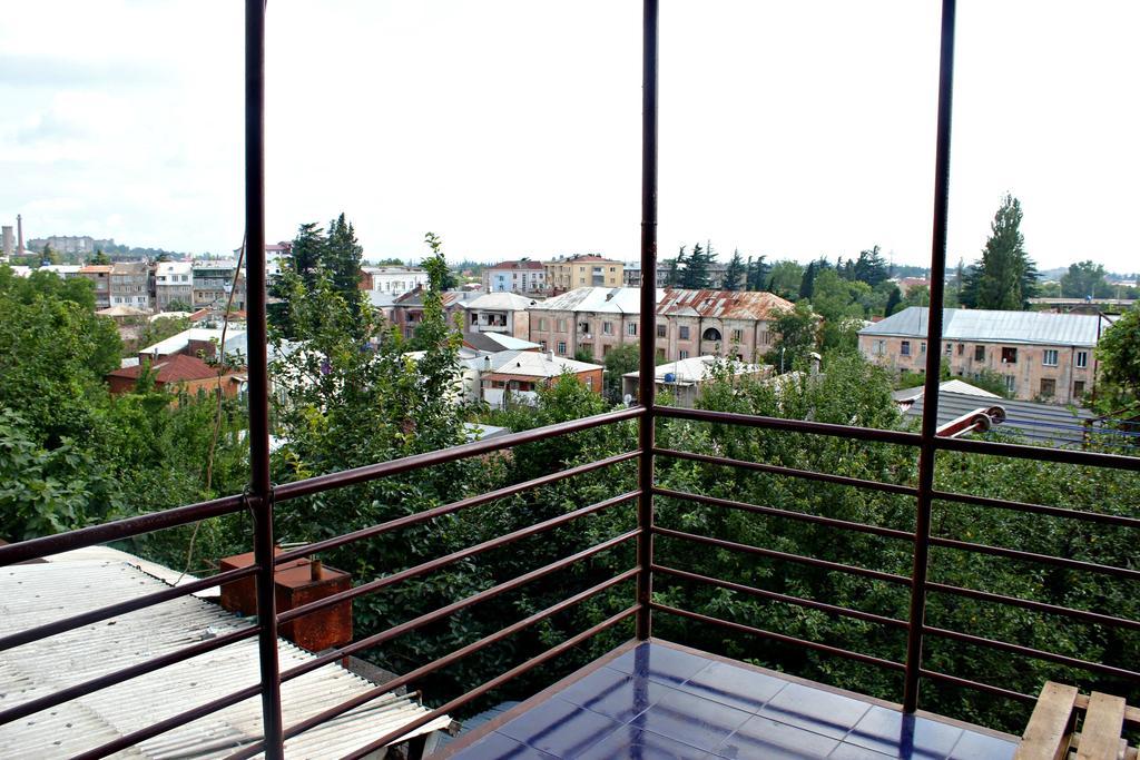 Hostel Bude Кутаїсі Номер фото