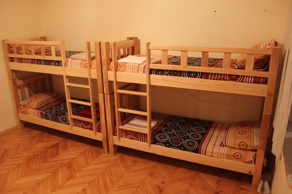 Hostel Bude Кутаїсі Номер фото