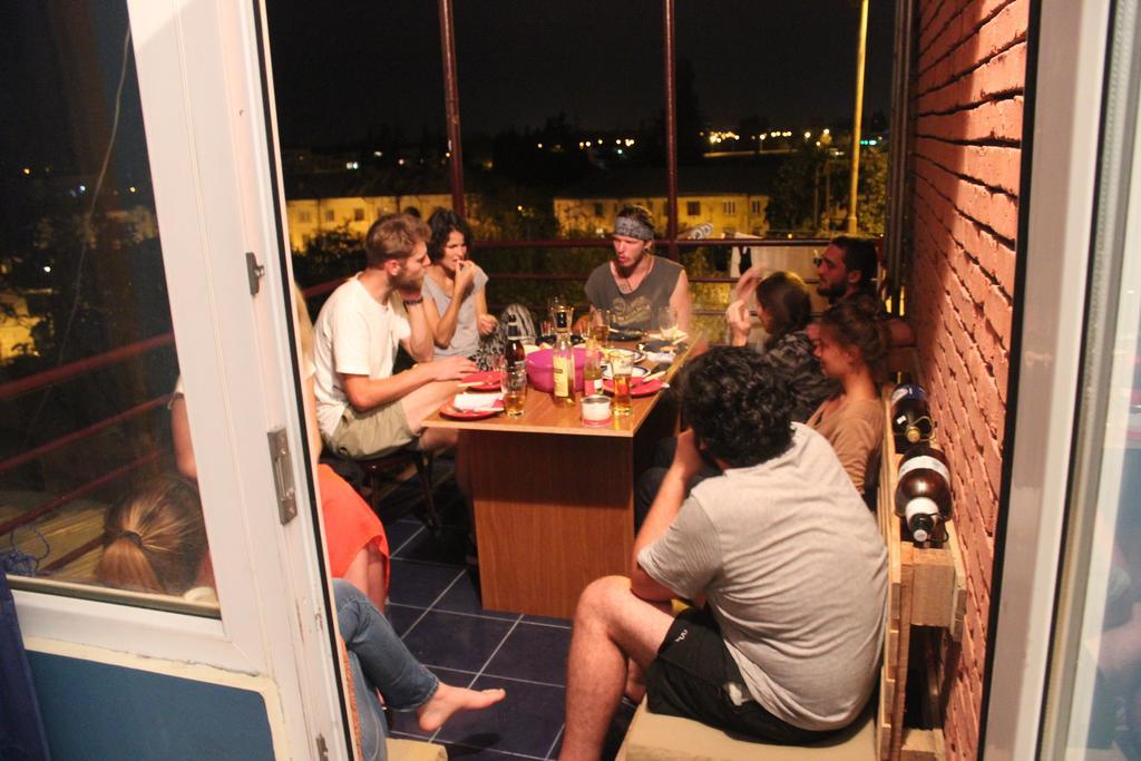 Hostel Bude Кутаїсі Екстер'єр фото